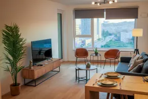 Premium new apartment with panoramic castle view - Image 4