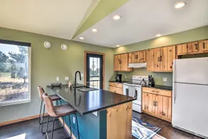 Serene 2-Bed Crestone Cabin • Mountain Views • Modern Comforts • Dog-Friendly - Image 4