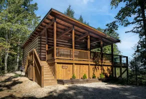 Cliffside Cabin 2 King Alcoves, Hot Tub, Cargo Net - Image 2