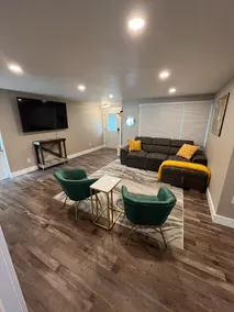 Cozy Home .5 miles from Lambeau Field - Image 4