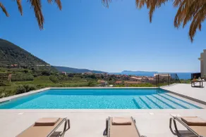Luxury Villa Envivo Komiža with heated pool and professional gym - Image 4