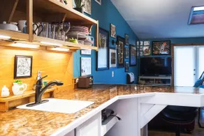 The Cactus Wren - an eclectic artist studio - Image 3