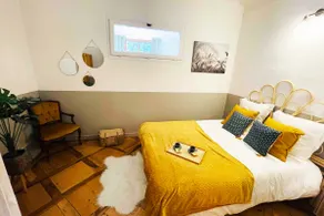 Gabriel House, spacious accommodation in the medieval heart - Image 2