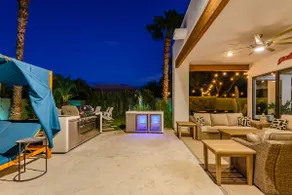 Luxury Oasis - Pool, Spa, Golf Sim, Putting Green - Image 4
