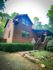 Cozy Mountain Loft Cabin - King Suite, Pool Table, Foosball & Fire Pit! - Image 2