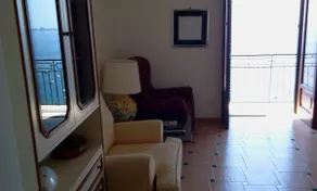 Positano's Flats - Image 4