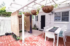 Whitsunday Pandanus-Stylish 2 bedroom townhouse in quiet location - Image 5
