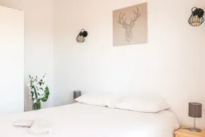 2-Bedroom Ocean view apartment; WIFI, Free Parking - Image 3