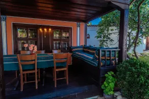 Zoev House - Image 4