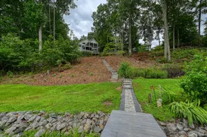 Stepping Stone Cove :: Lakefront w/ Dock, Fireplaces & Hot Tub - Image 3