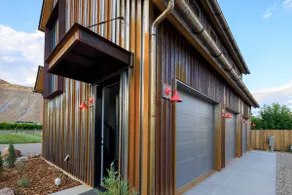 Modern Carriage House in Colorado's wine country - Image 2