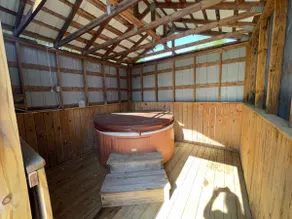 The Oak Oasis - Gorgeous views and a hot tub - Image 3