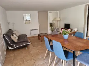 Air-conditioned vacation rental at the foot of the Luberon with a pool and private garden - Image 5