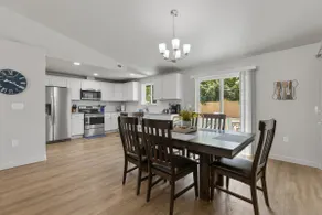 Holly Has It All!One level,sleeps 11,Winery Close! - Image 4