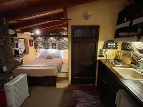 Agoriani Art Studio - Sweet little cottage - Image 4
