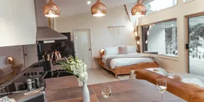 Bruny Island Oceanfront | Spa & Fireplace - Image 4