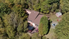 Unique Mountain Cottage with Hot tub, Game Room, Central AC - Image 3