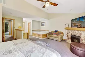 Relaxing Hideaway near Starved Rock - Image 4