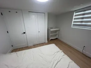 Spacious & Central Location- Ground-Level Suite - Image 5