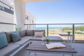 Large apartment within walking distance from the beach, in a perfect location - Image 3