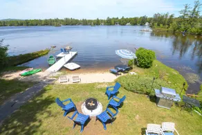 Blue Breeze - Private lakefront w/ Hot Tub - Image 3