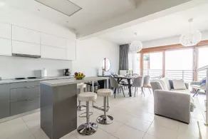 Trinity Seaside Family Maisonette - Image 3