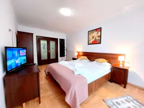 Roth's Postavaru | Suite in city center [2] - Image 3