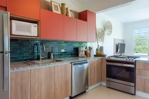 4 Lush Gardens, Pool, Walk to Beach & Restaurants - Image 2