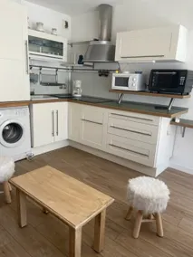 Cozy Studio near Vars Les Claux Slopes, Private Parking, Sleeps 4 - Image 4