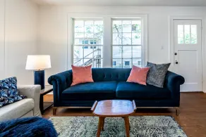 Adorable Historic Home, Super Close to UT, Moody Center, and Downtown - Image 4