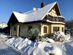 4 Bedroom family house with access to a hot tub - Image 3
