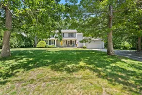 Misquamicut Beach House, Just 1 Mile From the Ocean! - Image 2