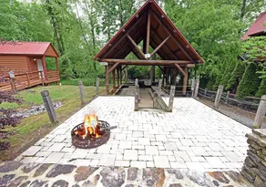 River Access-Backyard-Full Kitchen-BBQ-Balcony-W/D - Image 4