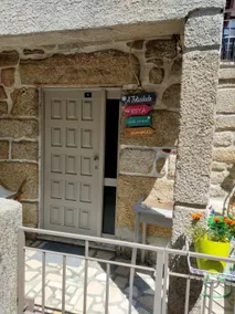 Happy little corner in the historic district - Image 2