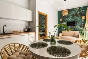 4 - Tropical Apartment - Image 3