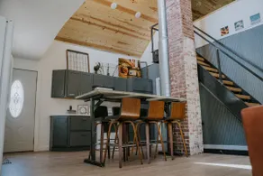 Handlebend House! - Image 4