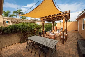 Modern 3BR Home | Fire Pit Patio & EV Charger - Image 2