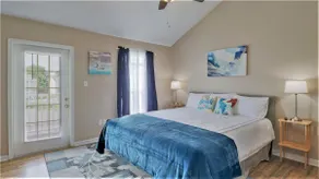 Beach Vacay! Walk to beach! 3Bed/3Bath*Pool*Gated - Image 5