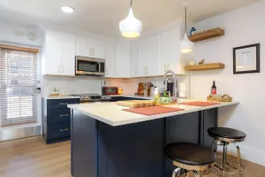 Charming 2/1 Condo on a Lake in Winter Park - Image 3