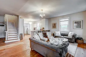 Victorian Manor on Main w 6 beds-10 mins to Lanc - Image 2