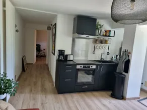 Independent apartment with terrace and garden - Image 2