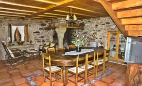 Cheerful cottage near the Refugio de Verdes - Image 4