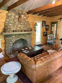 Hudson Berkshire Lake Log Cabin - Image 3