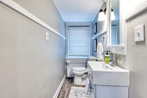 Huge 5 Bed Beautiful Historic Renovated Home Shaw - Image 2