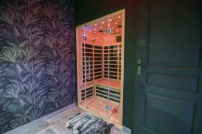 Romantic suite with cocooning atmosphere - Image 4