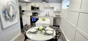 Private 1BR Apt - Sep Entrance - Full Kitchen - Image 5