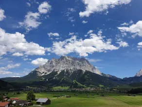 Alpine idyll - enjoy a wonderful mountain backdrop 2 - Image 3