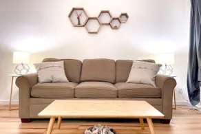 Newly Updated Clean Condo w/AC! <2min to beach! - Image 2