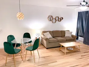 Newly Updated Clean Condo w/AC! <2min to beach! - Image 4