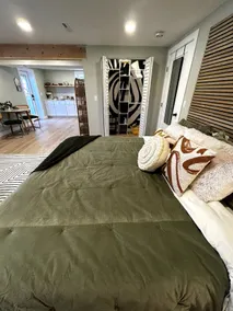 Studio+KingBed+10min to RedRocks - Image 4